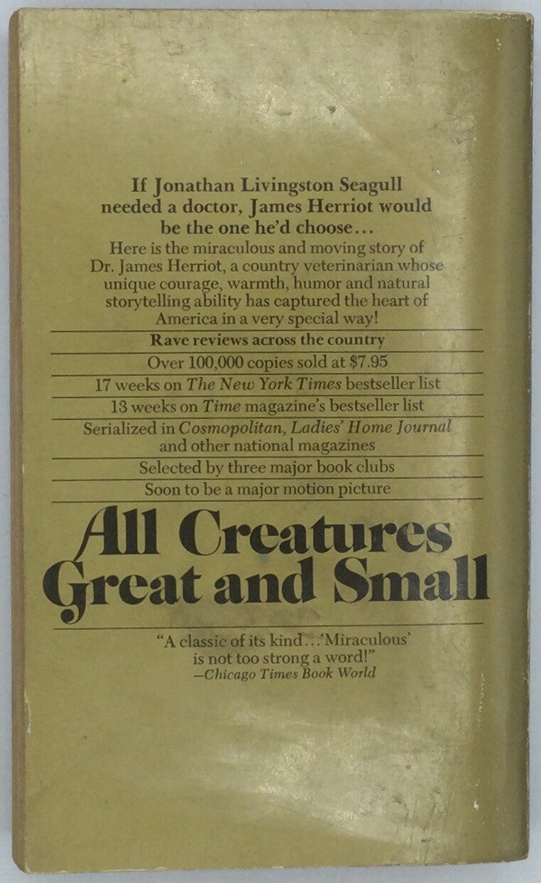 ALL CREATURES GREAT AND SMALL by James Herriot - Vintage 1973 Bantam Paperback