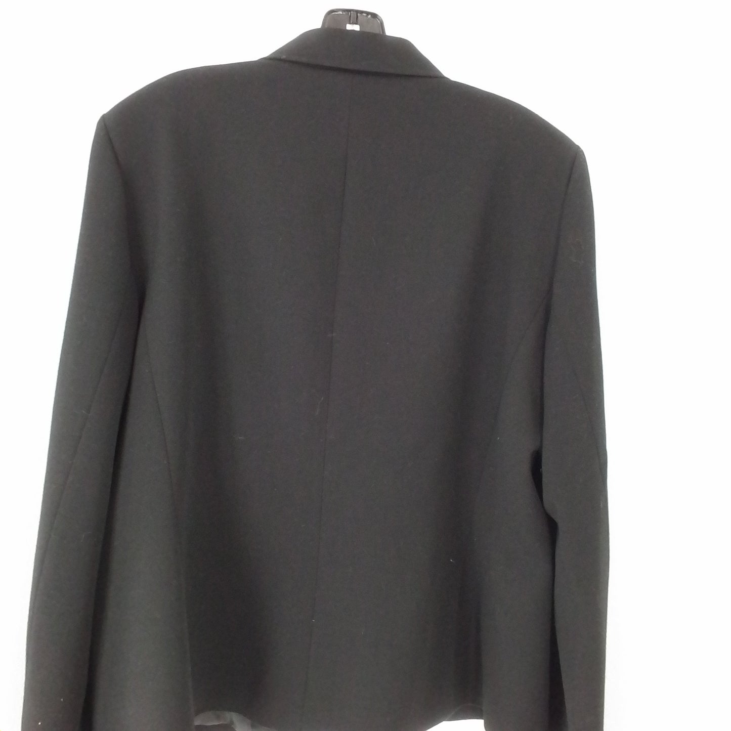 wonmen's Tahari jacket