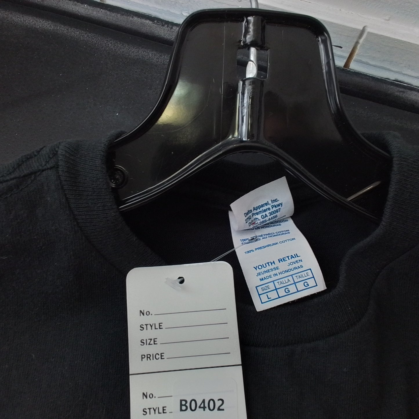 Youth T-shirt Axolotl Ripley's Aquarium.