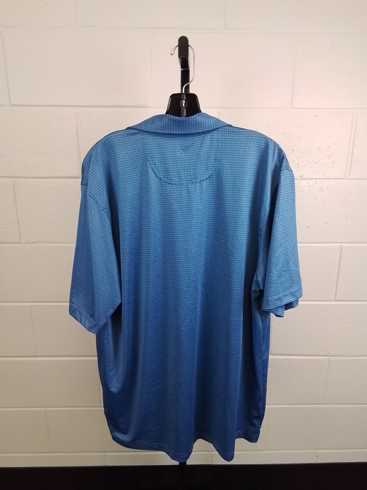 Greg Norman Men's Blue Shirt
