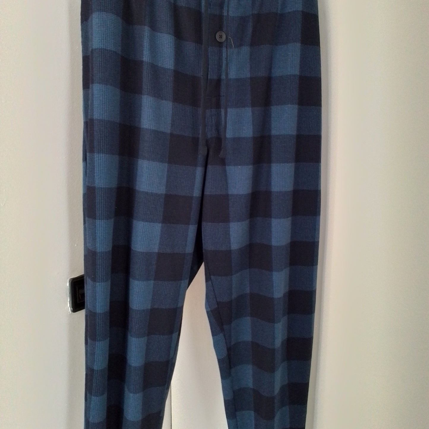 men's blue and black pj pants