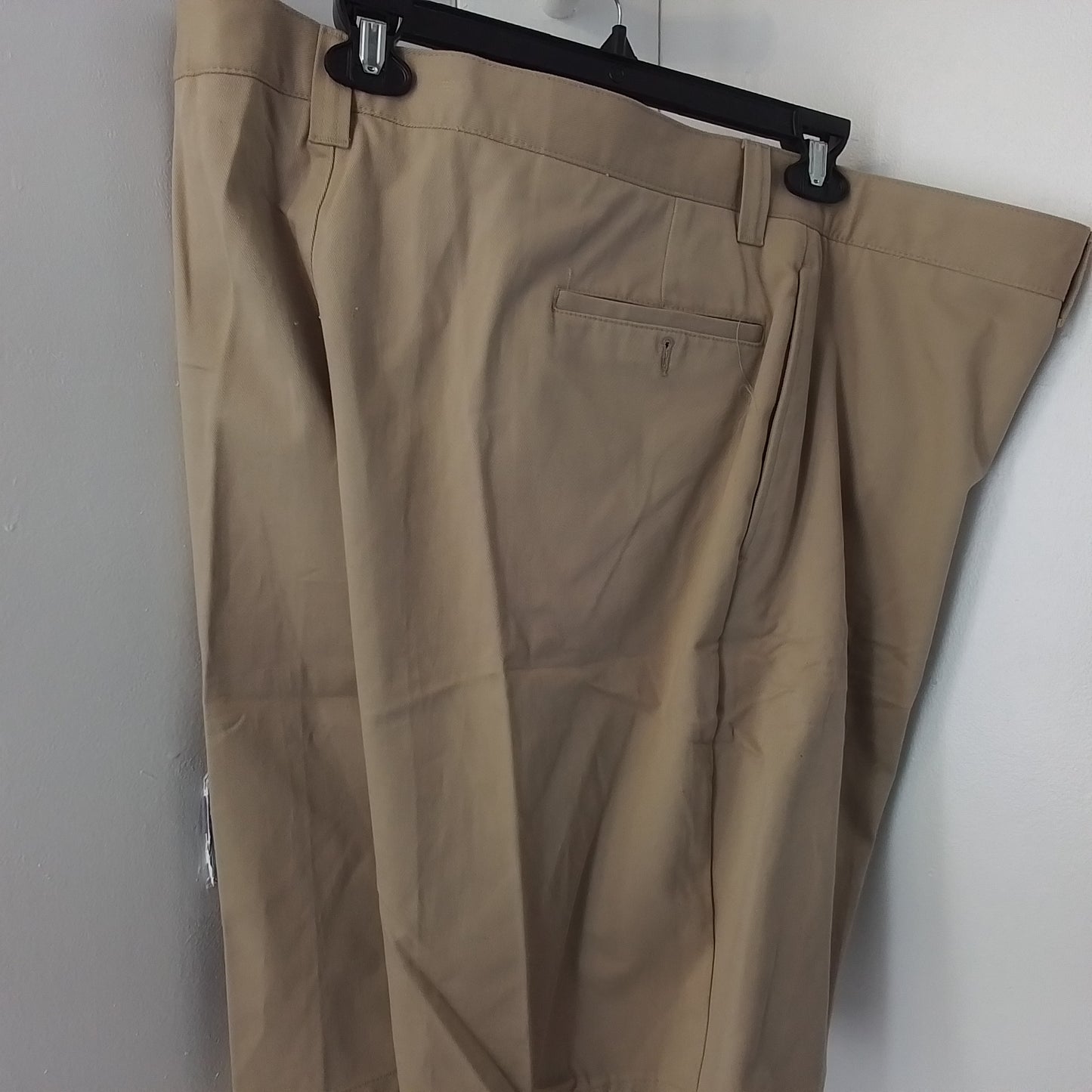 khaki shorts
