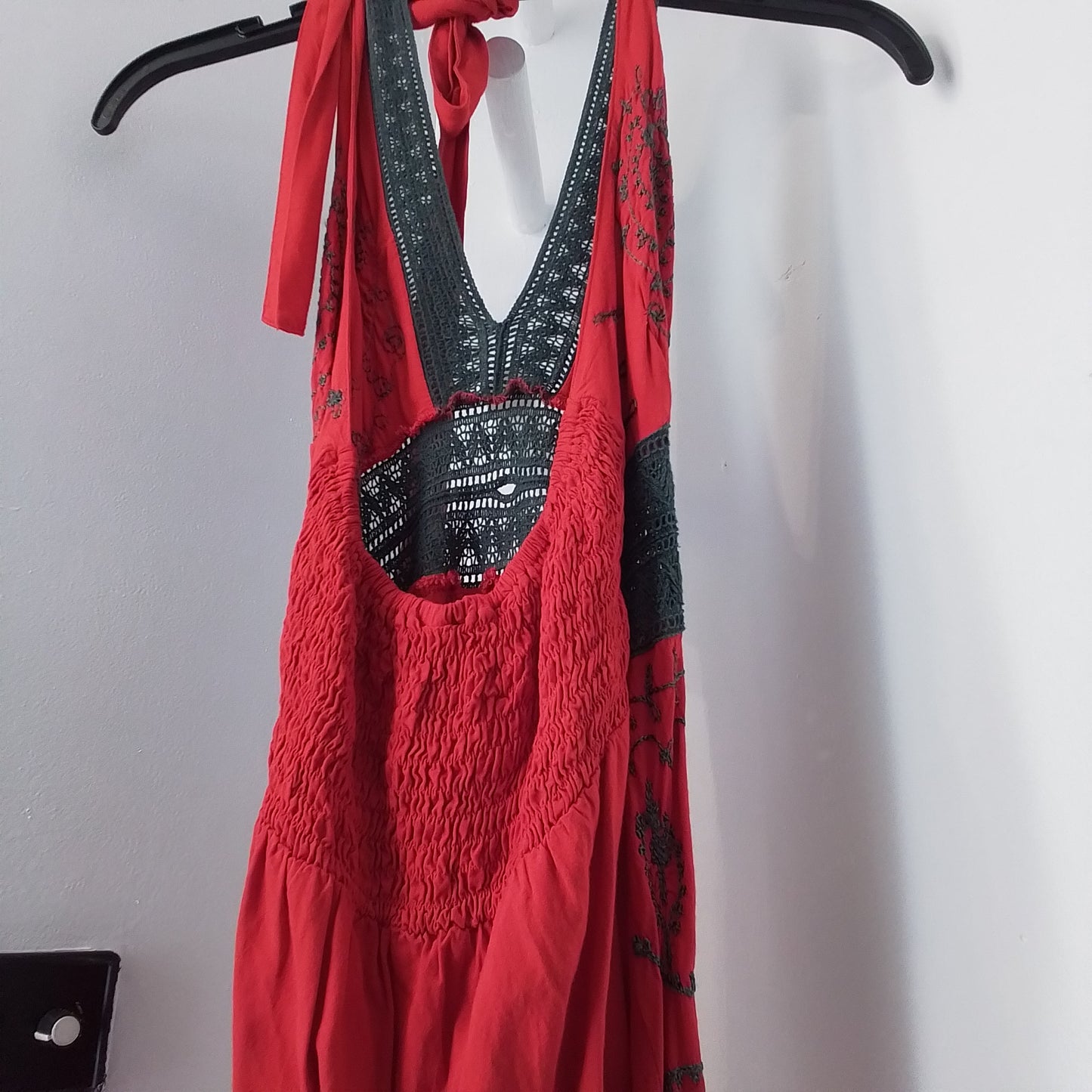 women's halter top
