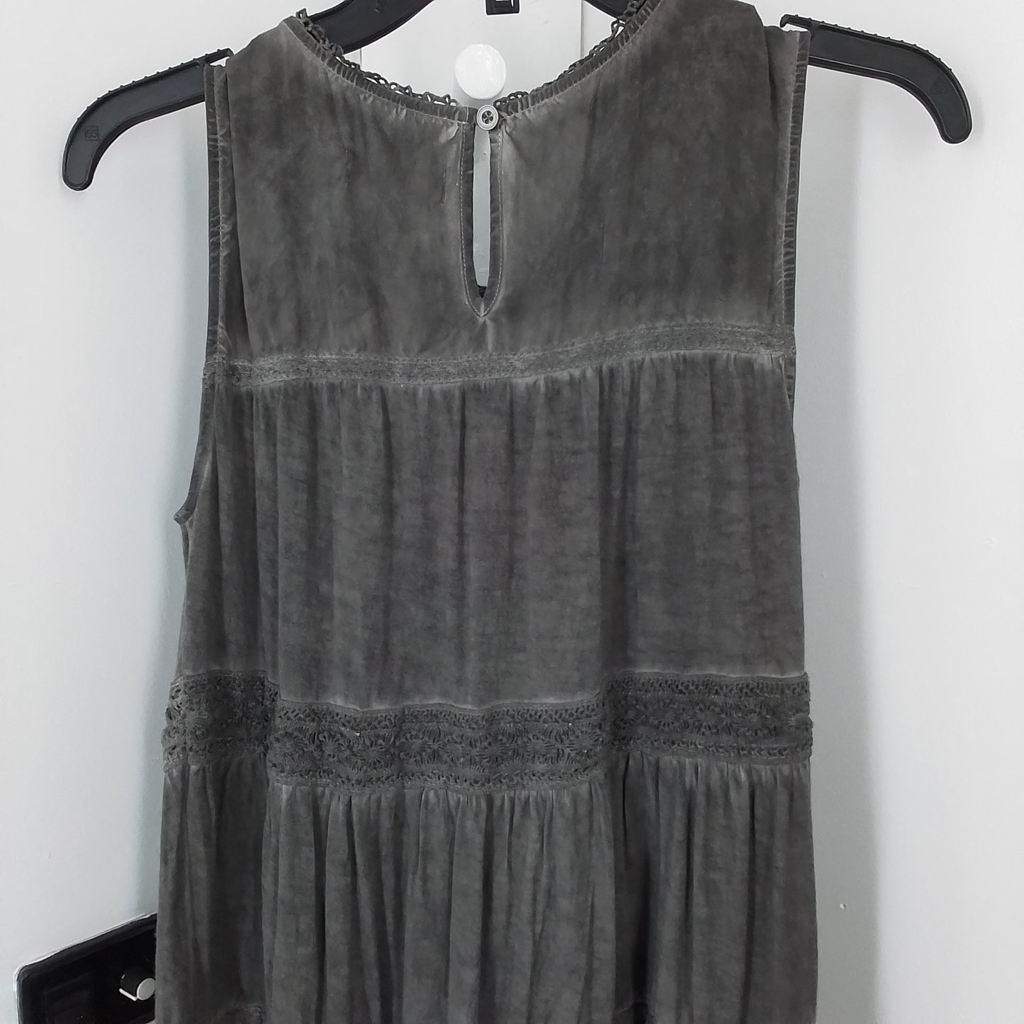 Women's (Juniors) Knox Rose Sleeveless Shirt