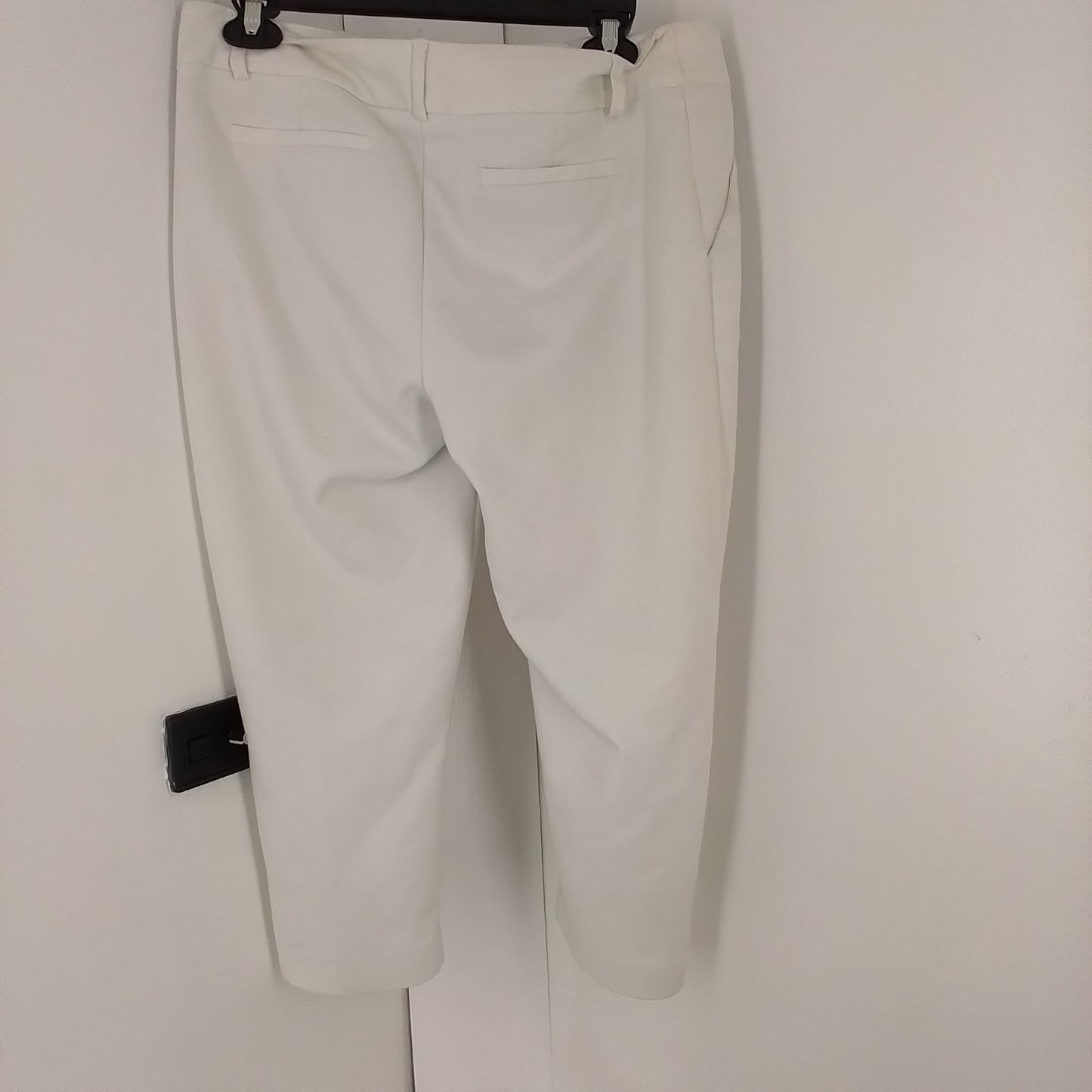 Women's APT.9 Capris