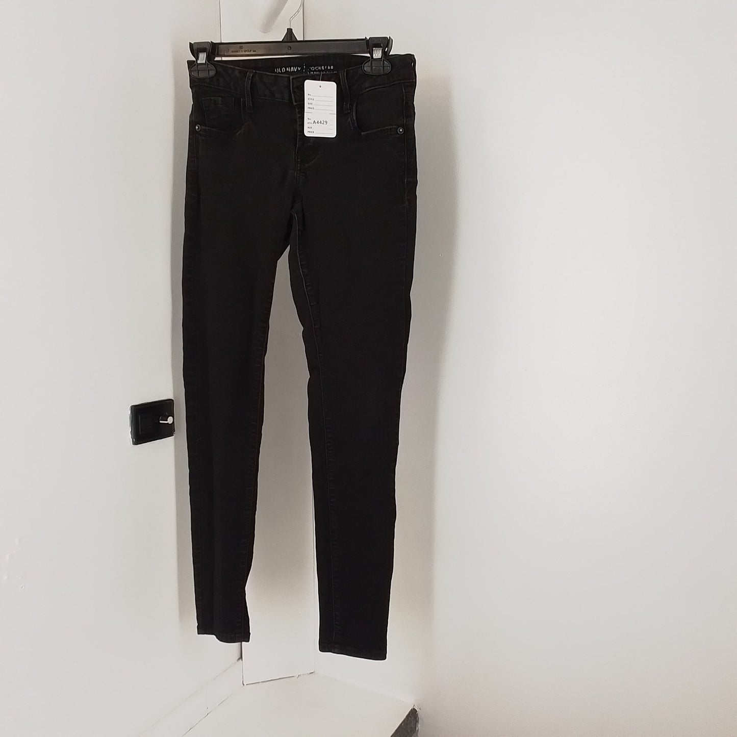 Old Navy women's skinny jeans