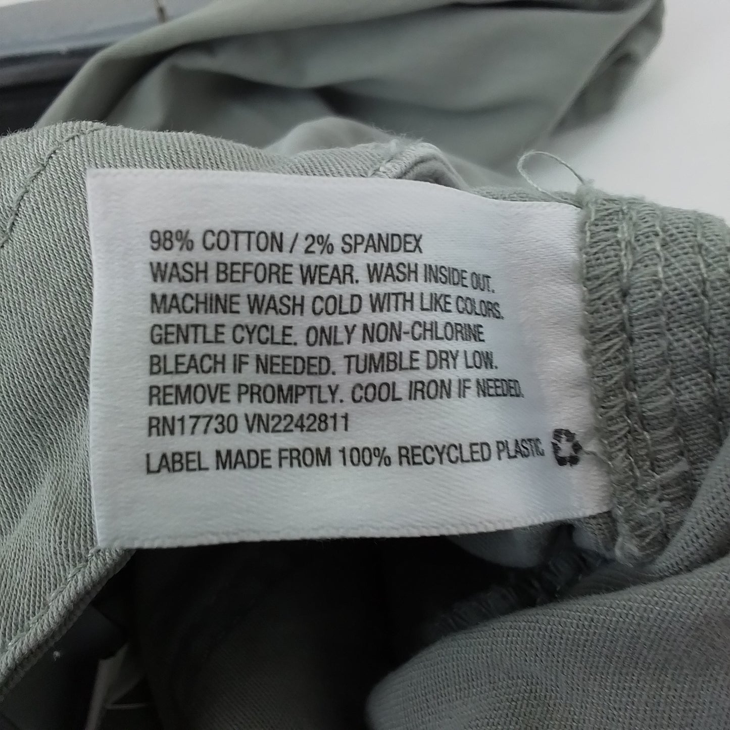 Women's Green Cotton Pants - Size 18