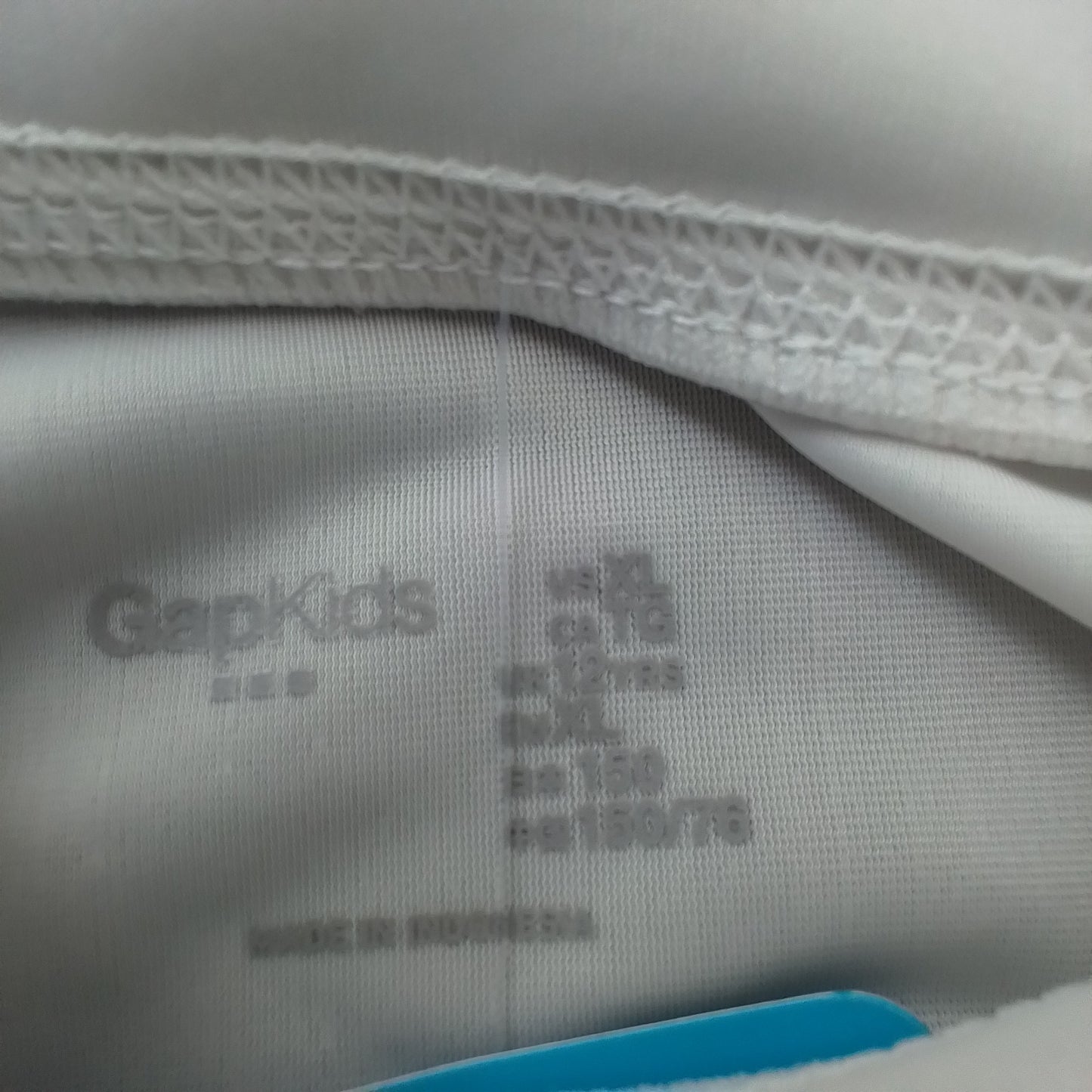 Gap Kids White Polyester Swim Shirt - XL (Kids)