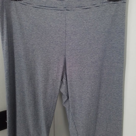 Old Navy Women's Aqua Cotton Leggings - Size M
