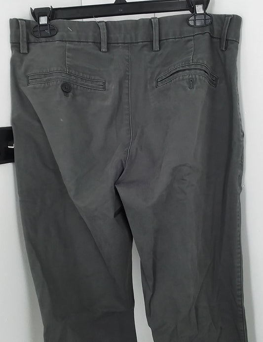Gap Inc. Men's Grey Cotton Pants - Size 30x30