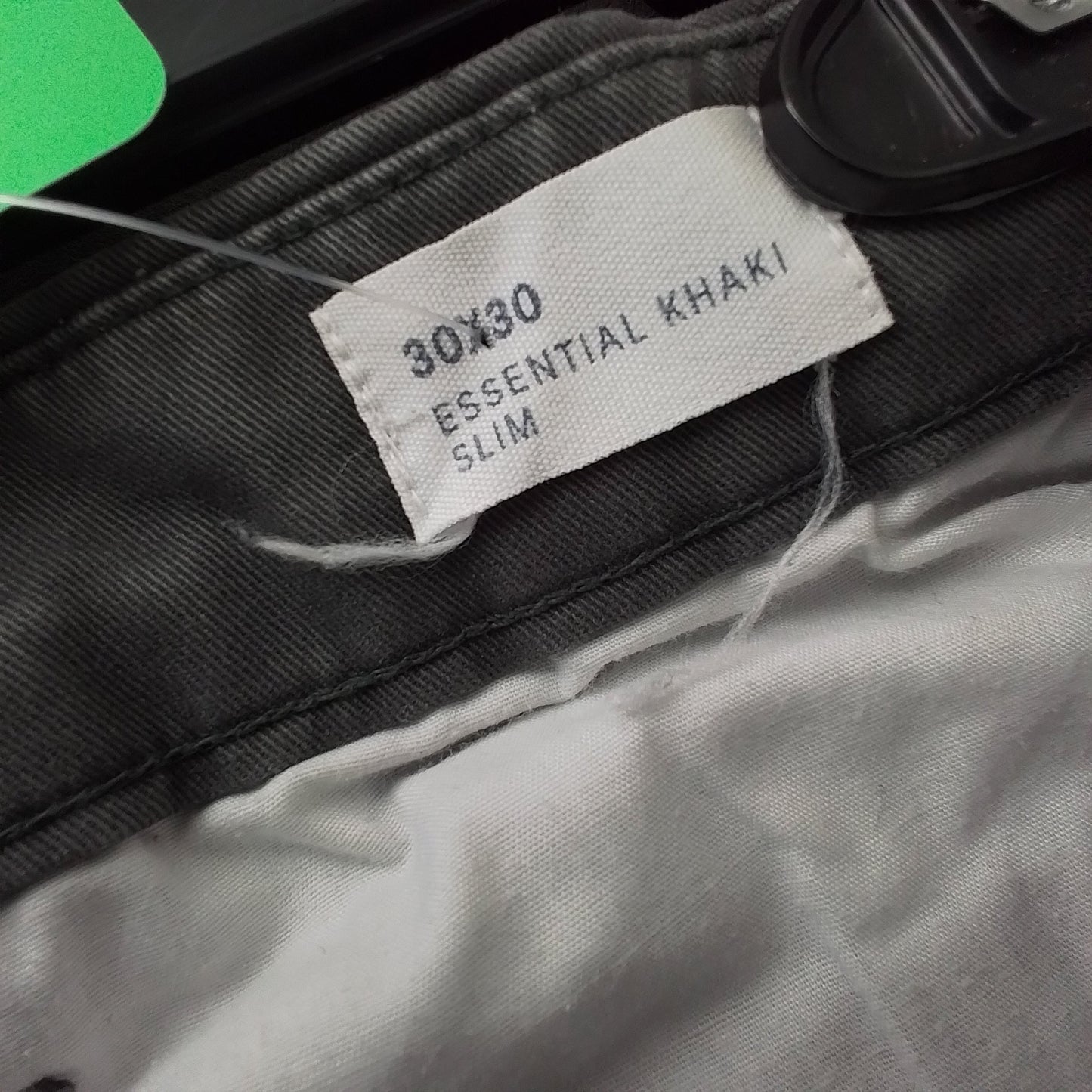 Gap Inc. Men's Grey Cotton Pants - Size 30x30