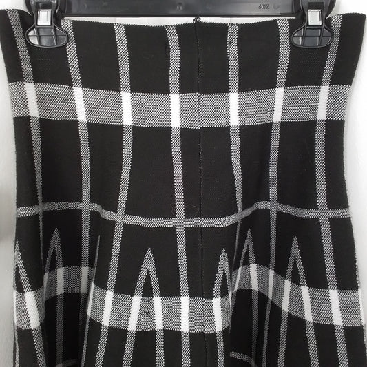 Women's Acrylic Skirt - Size L - White, Black, Grey
