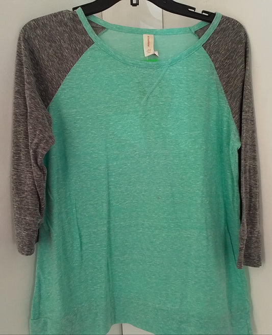 Women's No Boundaries XXL Baseball T-Shirt