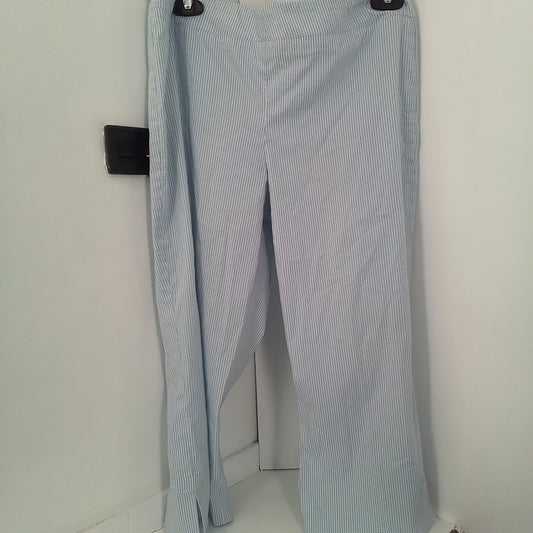 DKNY Women's Capris - White/Blue