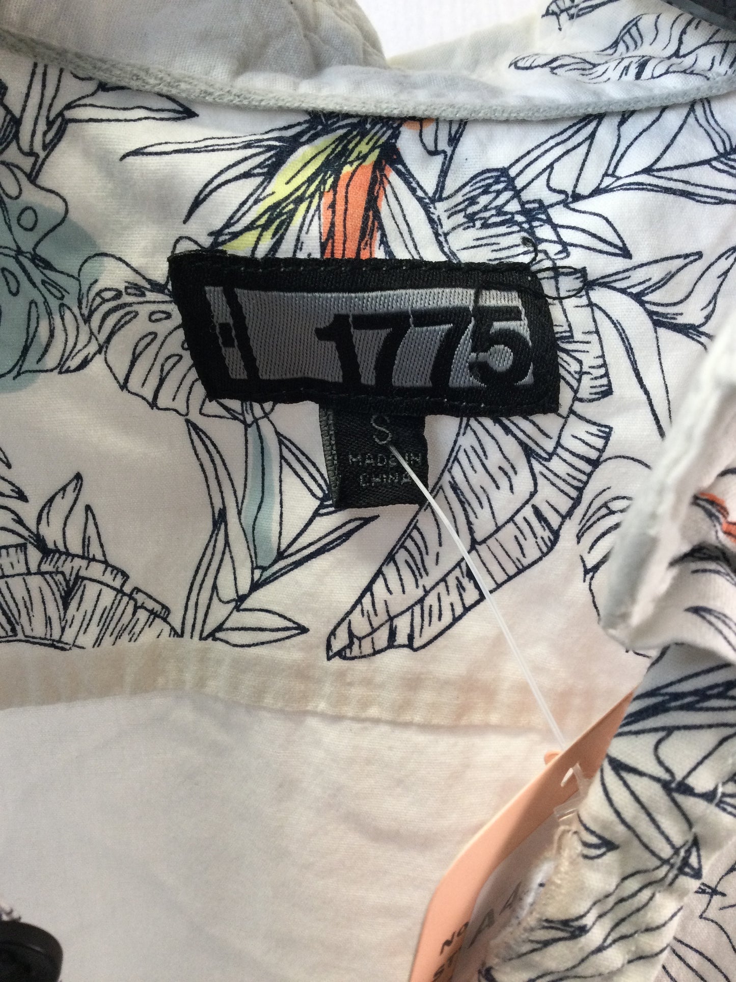 Men's white Short sleeve button-down