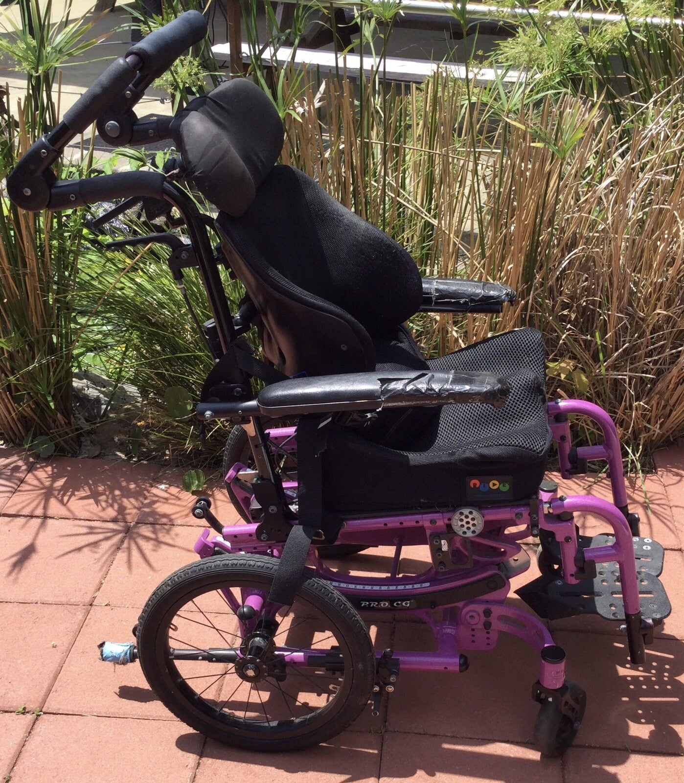 Freedom Designs P.R.O. CG  PRO 80260  Wheelchair Tilt In Space 24x18 seat