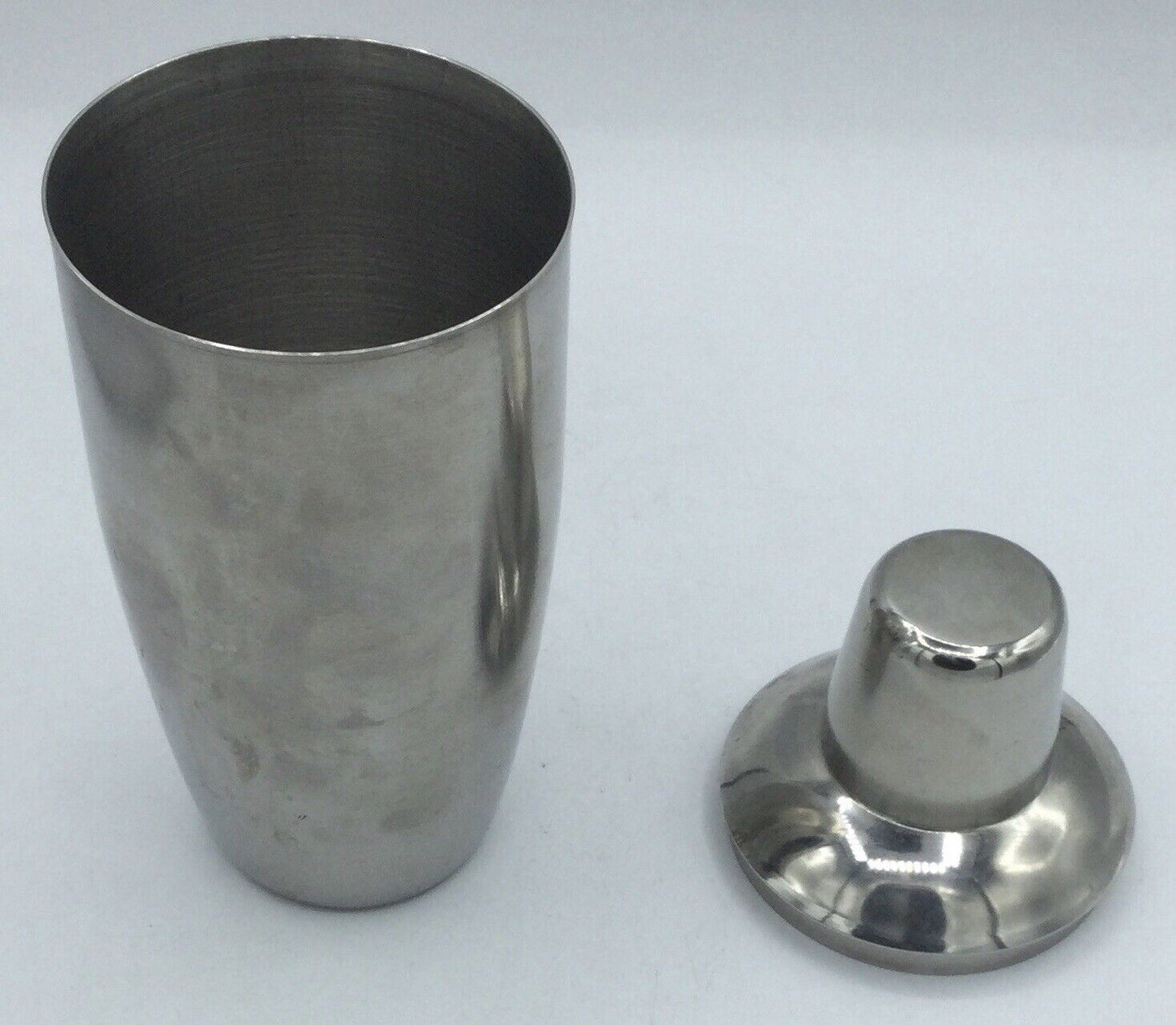 24 fl oz Cocktail Shaker