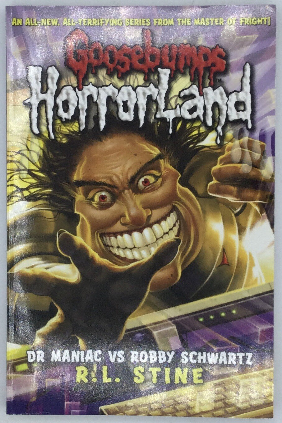 Lot of 17 Goosebumps Books Paperback R.L. Stine - British Printings