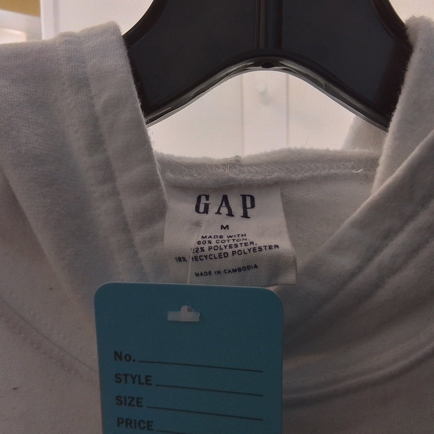 Gap Women's White Pullover Hoodie