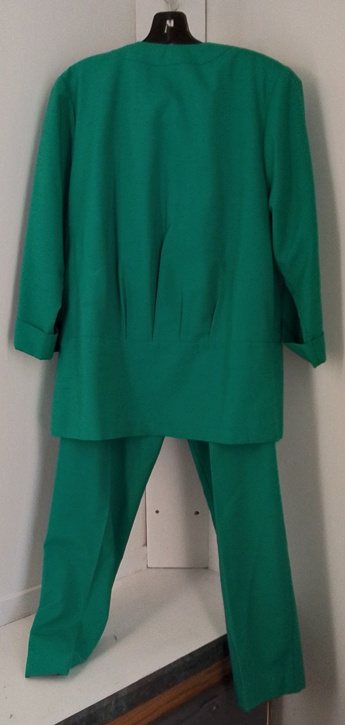 Lucia Green 2-Piece Outfit