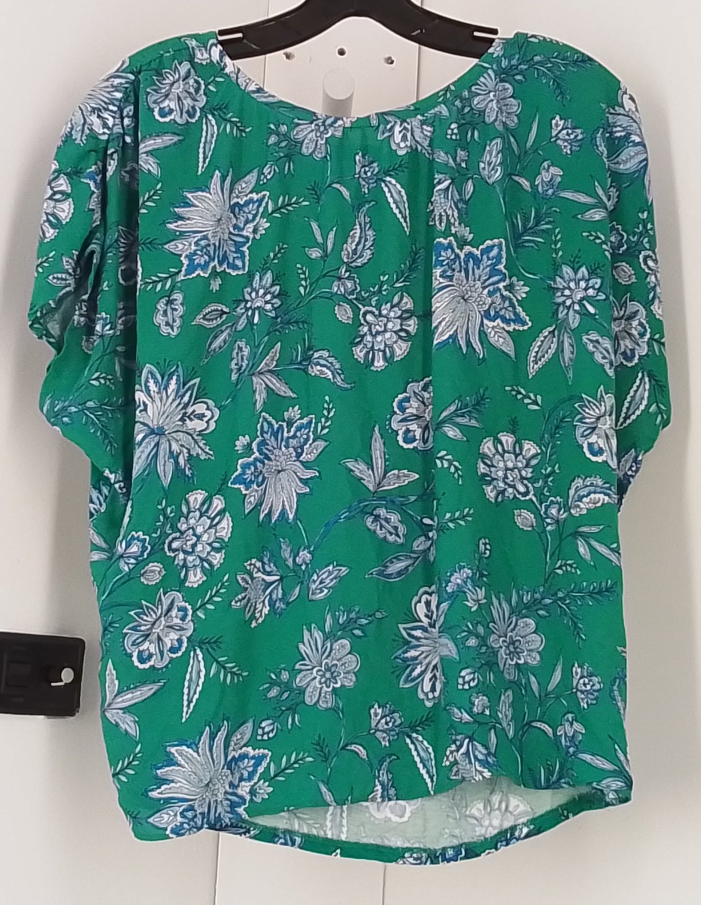 Loft Women's Green Floral Patterned Blouse