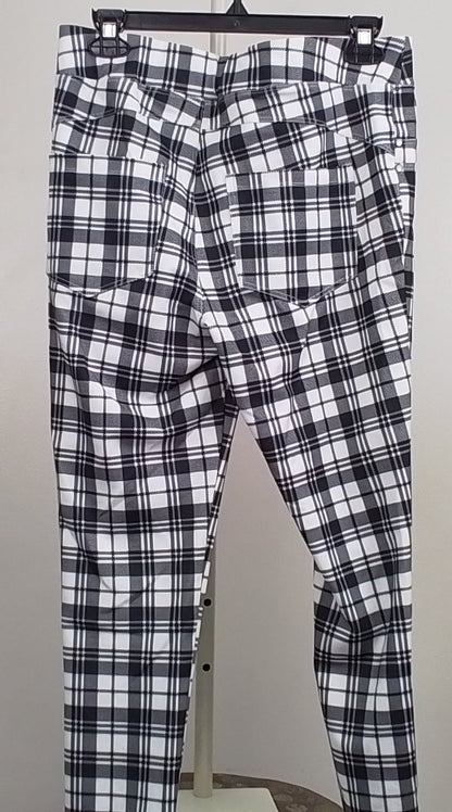 Cato Women's Monochrome Plaid Pants