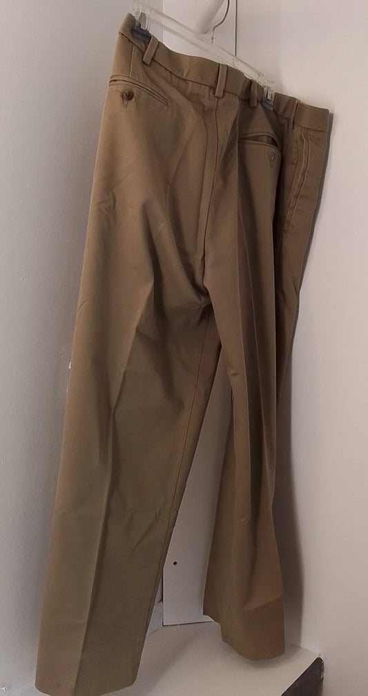 Haggar Men's Brown Dress Pants