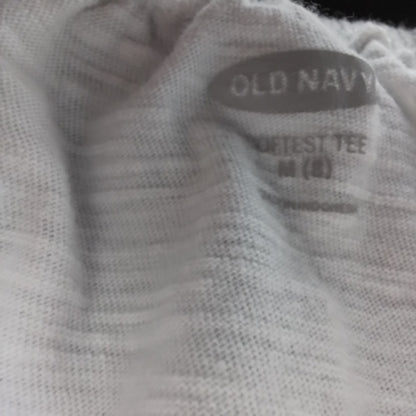 girl's Old Navy shirt