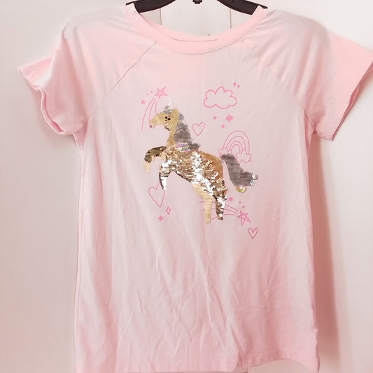 girl's Cat & Jack t shirt