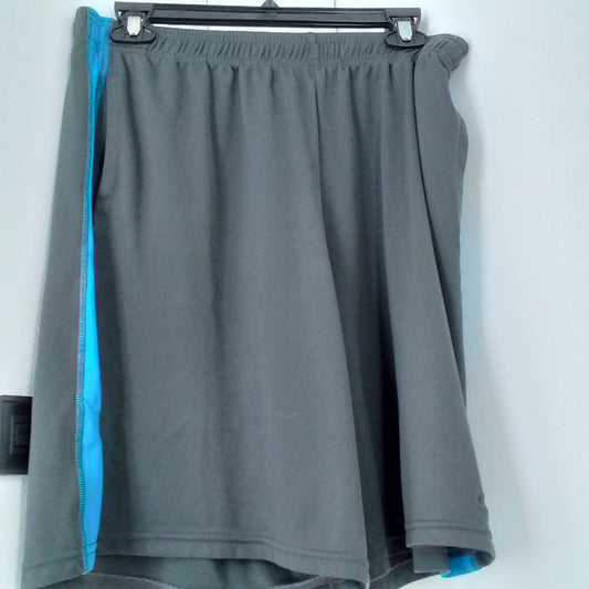 mens jogging shorts Champion