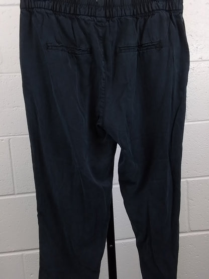 Old Navy Sz4 black pants