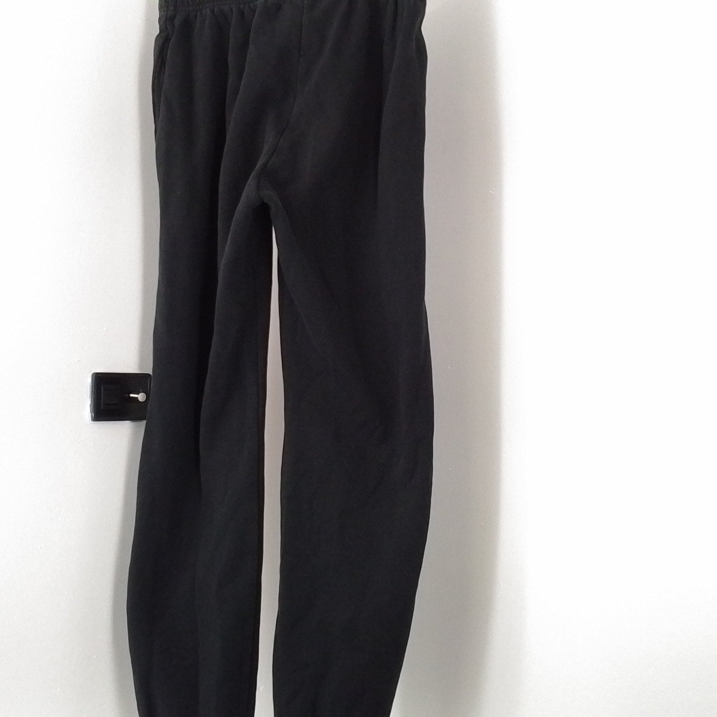 Black Nike sweatpants