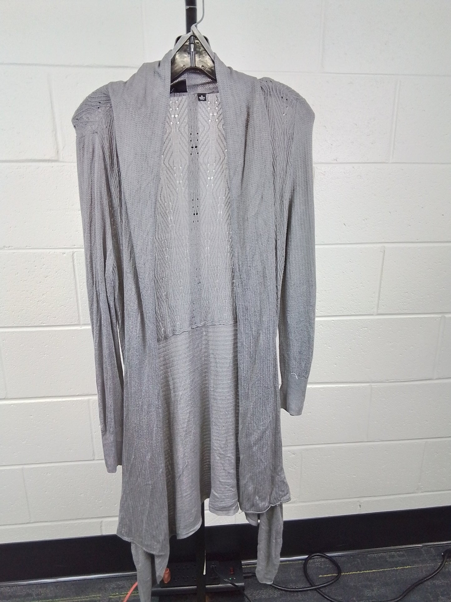 Versona Sz S Gray Cardigan