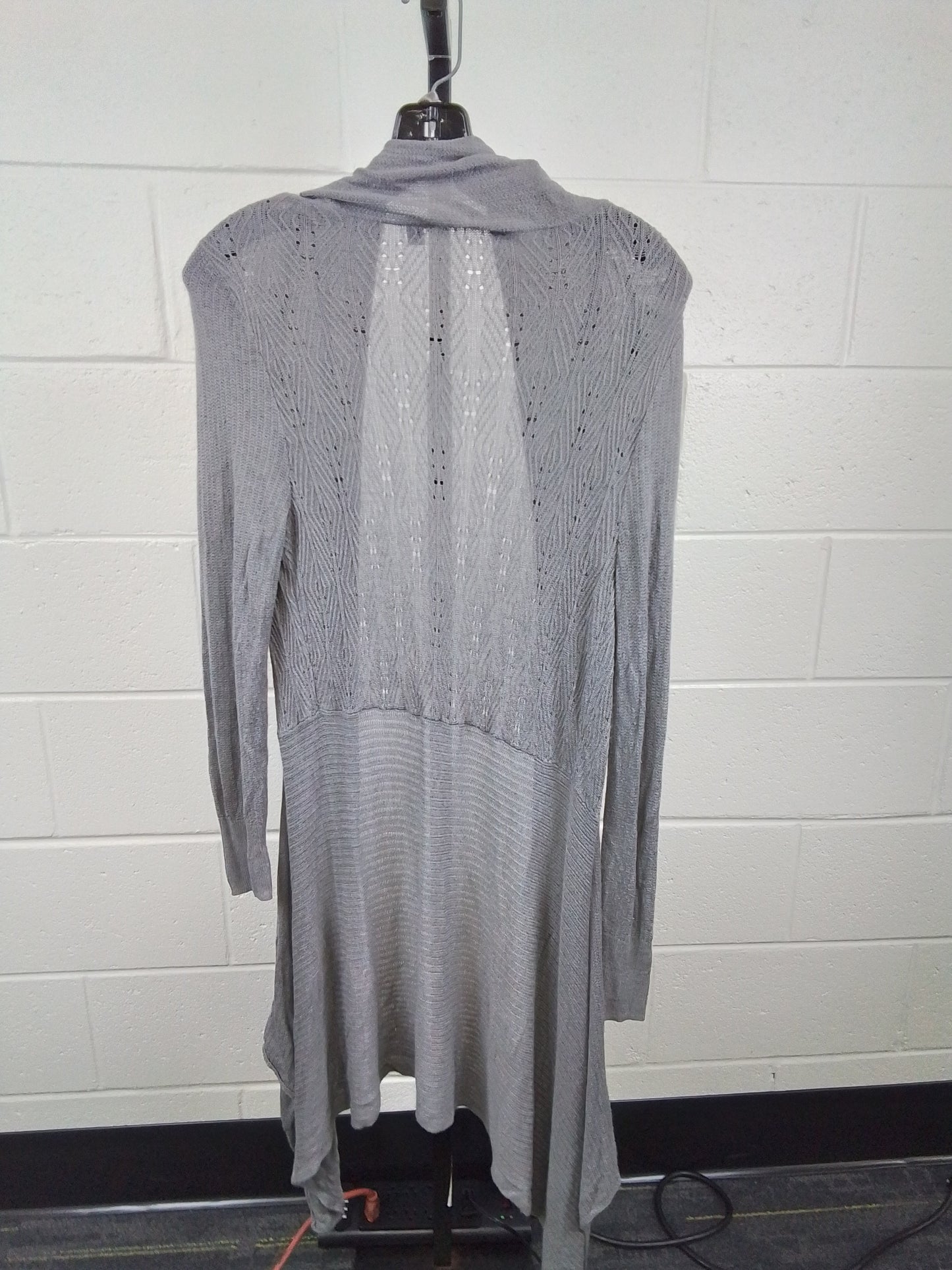 Versona Sz S Gray Cardigan