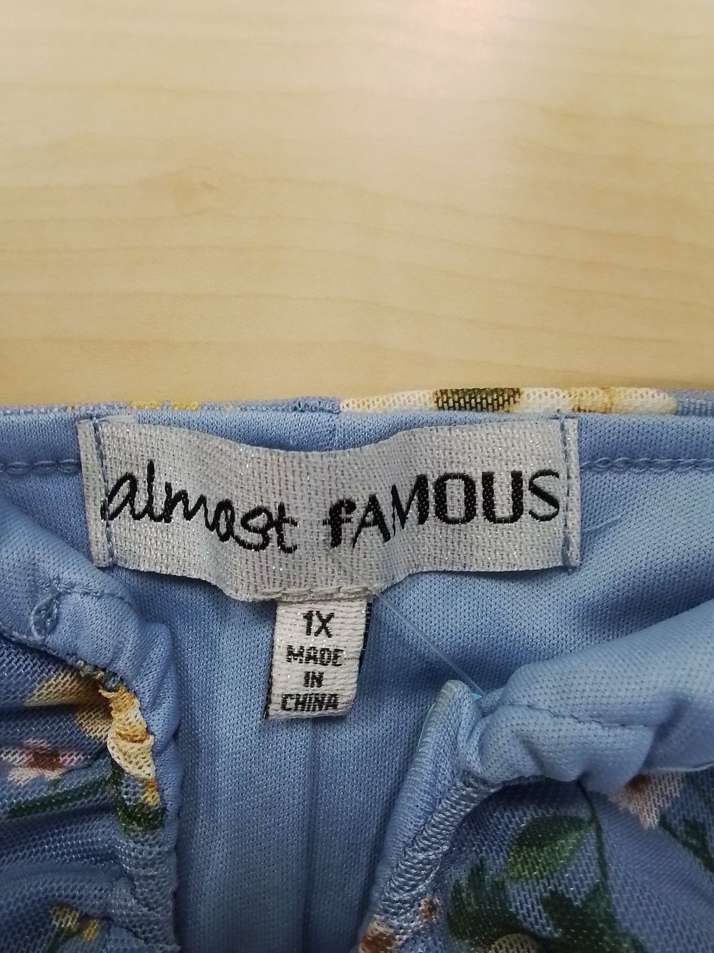 Almost Famous Sz 1X