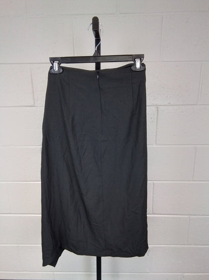 L.N.V  black dress skirt. size Medium