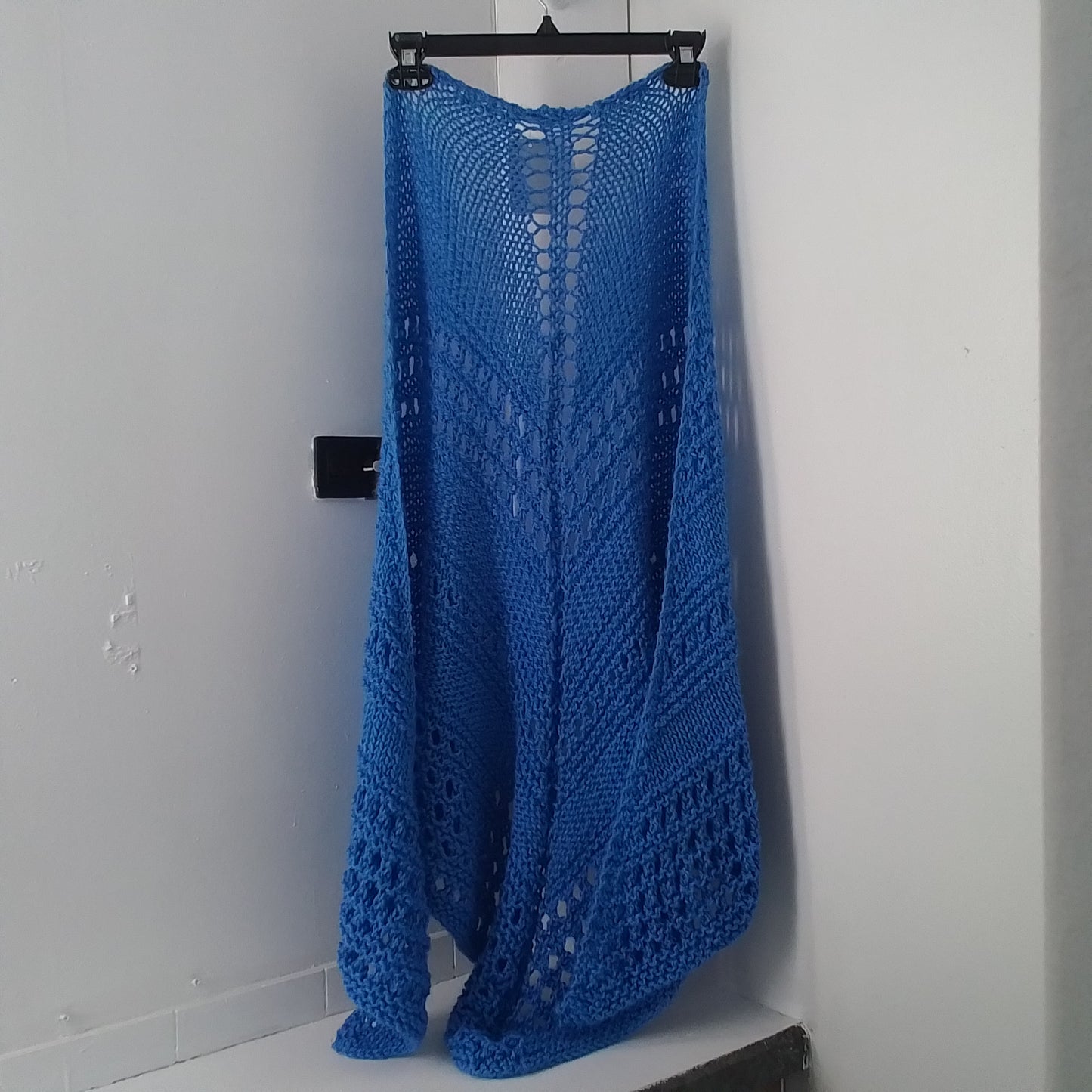knitted blue shawl