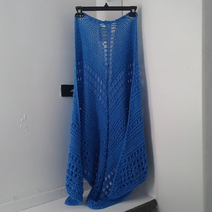 knitted blue shawl