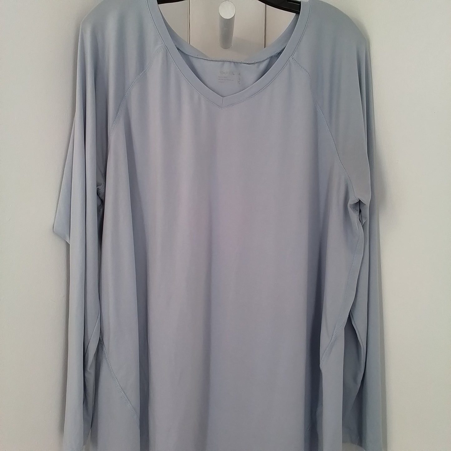 Women's Jockey Long Sleeve V-neck Athletic Shirt
