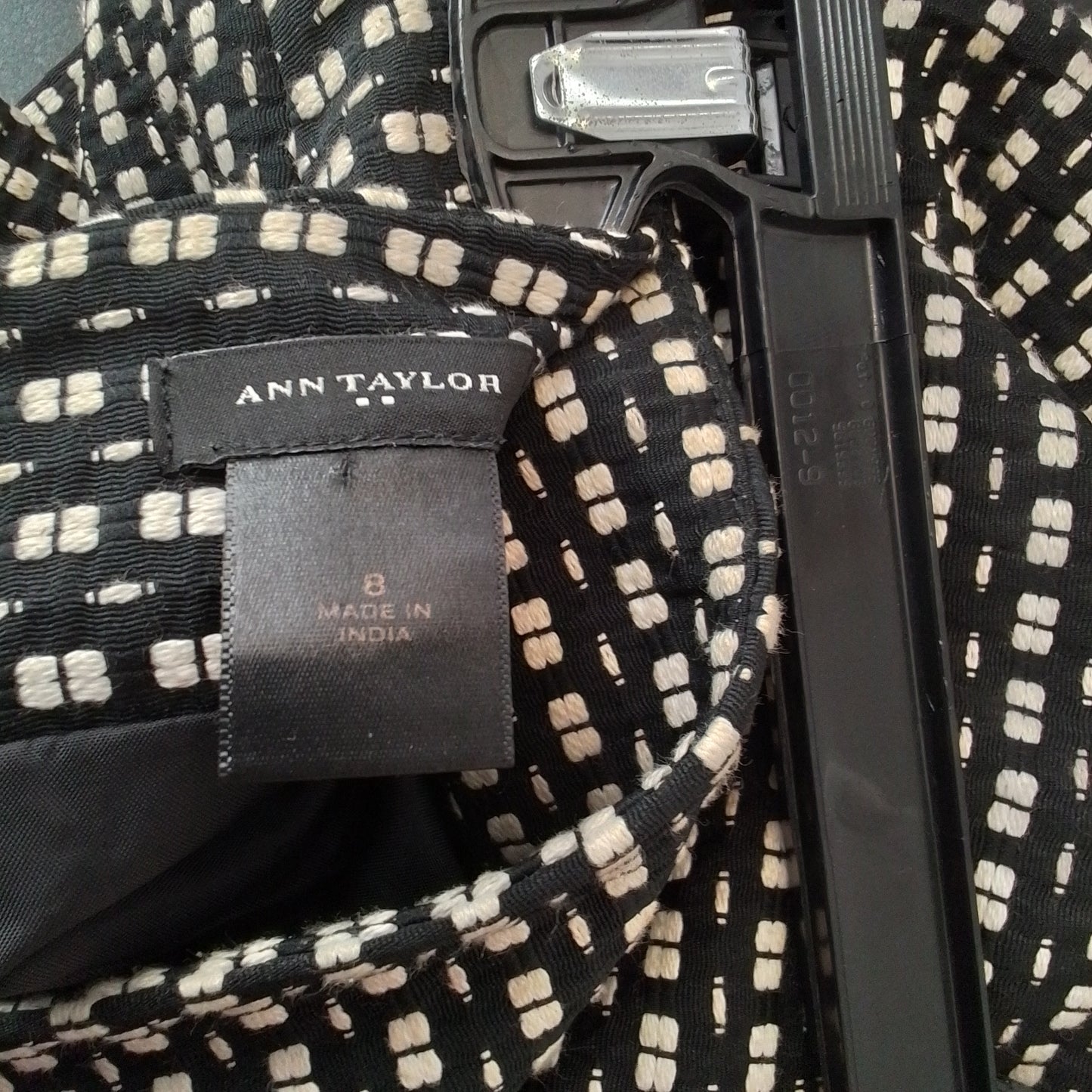 Ann Taylor Women's skirt