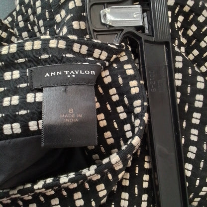 Ann Taylor Women's skirt