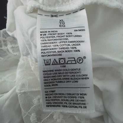 Women's Old Navy Sleeveless Blouse