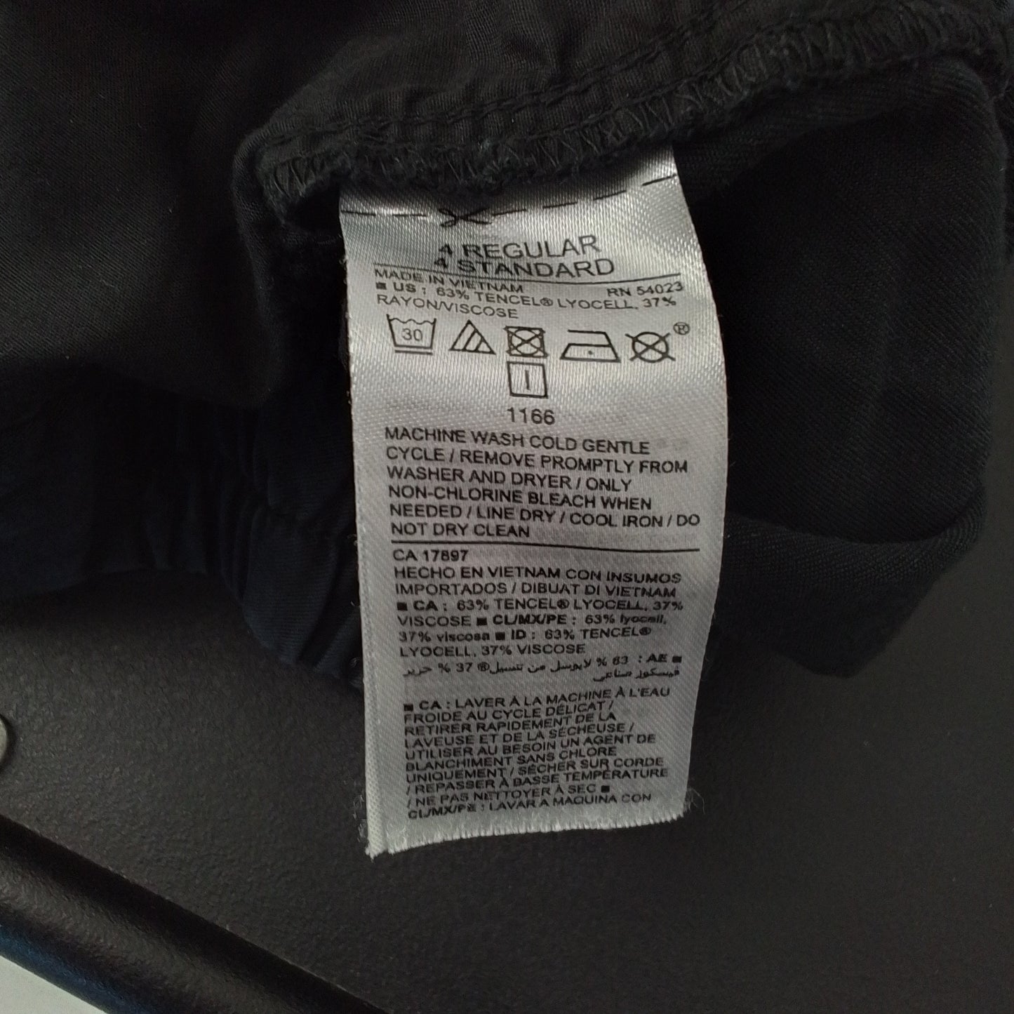 Old Navy Black Rayon Pants - Size 4