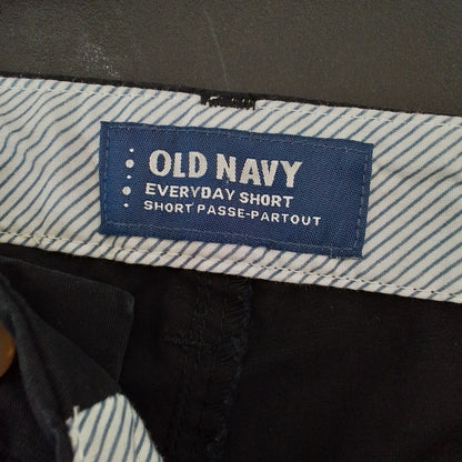 Old Navy Women's Black Shorts (Gently Used)