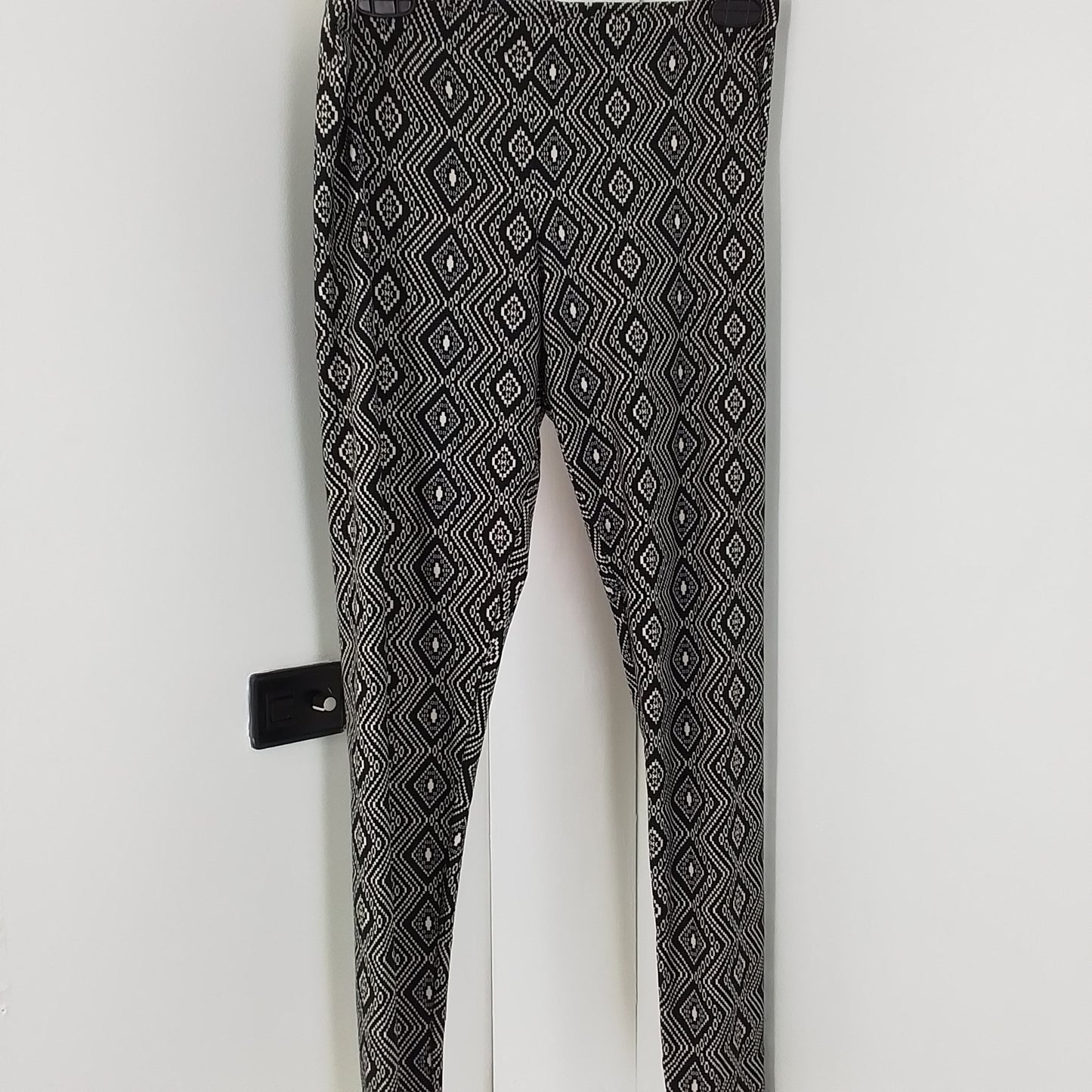 Women's Black Leggings - Size L, Like New, Polyester Loungewear