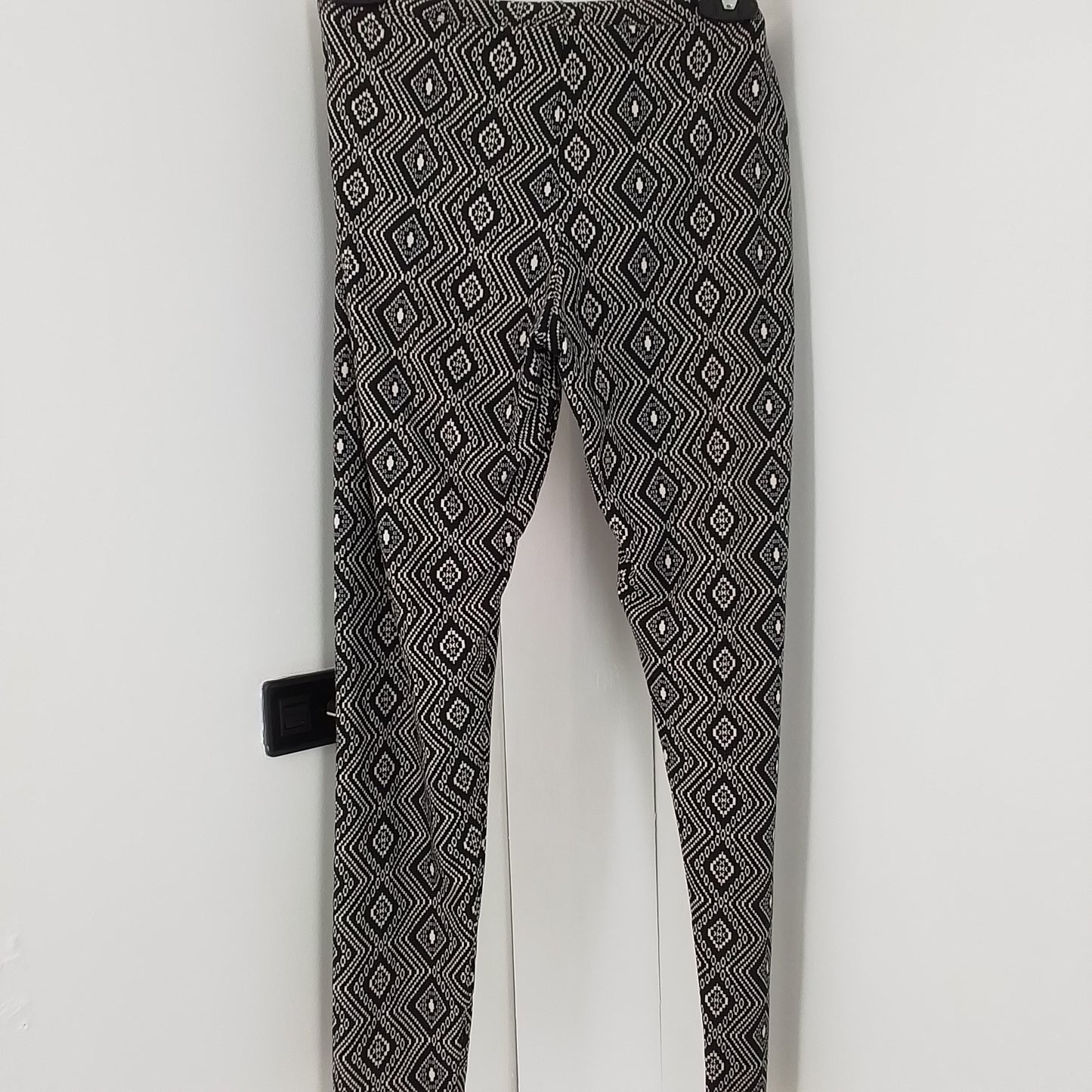 Women's Black Leggings - Size L, Like New, Polyester Loungewear