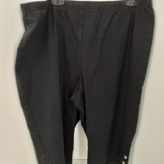 JMS Women's Black Cotton Capris - 3X