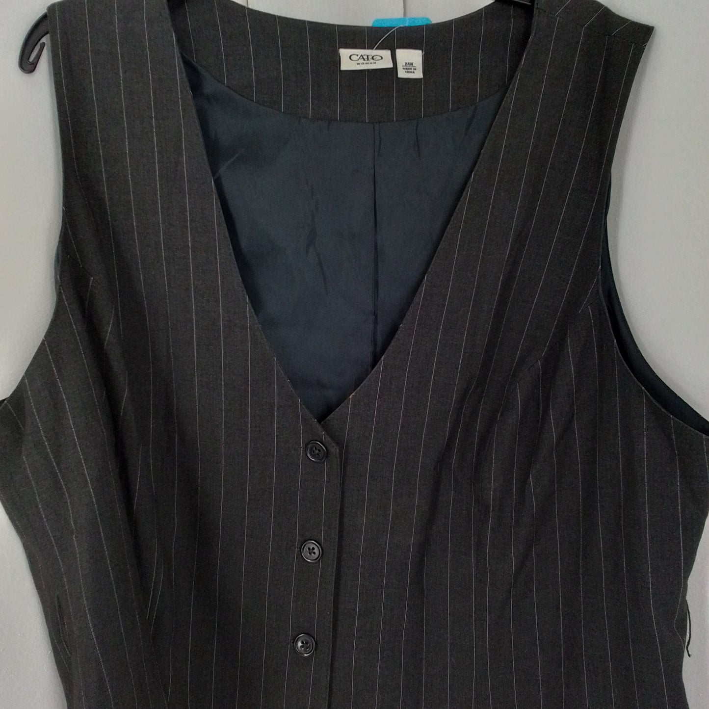 Cato Women's Black Polyester Vest - Size 24