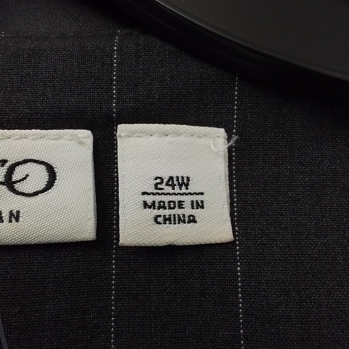 Cato Women's Black Polyester Vest - Size 24