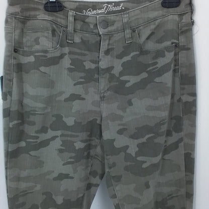 Universal Thread Women's Cotton Shirt - Camo Green, Size 8